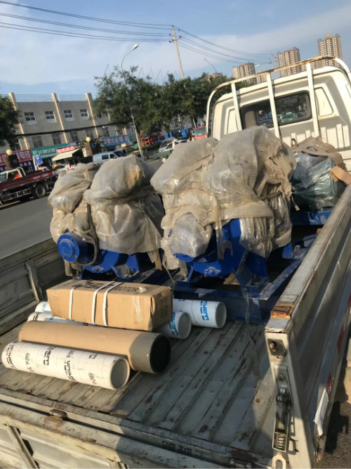 客戶拿(na)貨圖片(piàn)